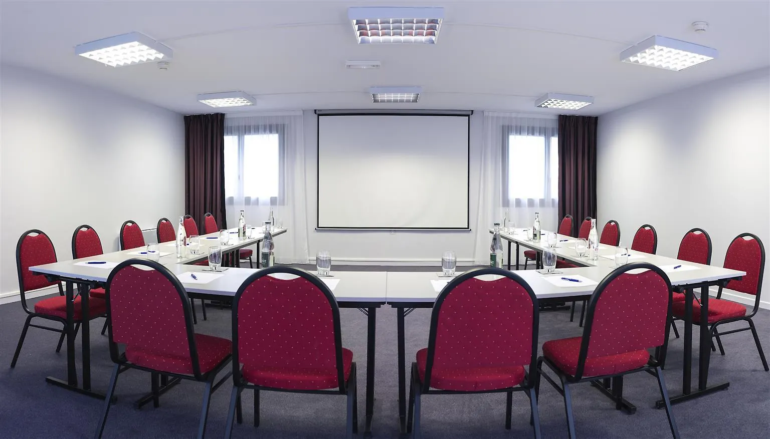 Best Western Plus Hotel & Spa De Chassieu Fransa